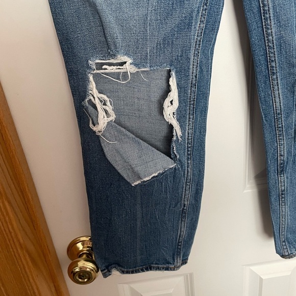 Abercrombie & Fitch Ankle Straight Ultra High Rise Size 26/2 Short - Picture 4 of 9